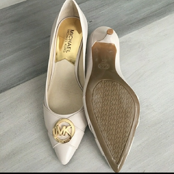New Michael kors heels - Picture 2 of 3